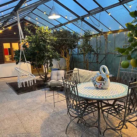 L'oasis Des Falaises, Serre Tropicale, Piscine Et Grand Jardin Semesterbostad *